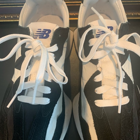 NWOT NEW BALANCE SNEAKERS - Picture 2 of 5